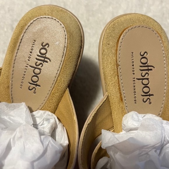 Softspots Beige Slip On Leather Wedge Sandals Pillowtop Technology Size 8 - Picture 8 of 12